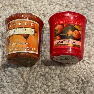 Yankee Candle Co. Spiced Pumpkin & Macintosh 1.75 OZ. New